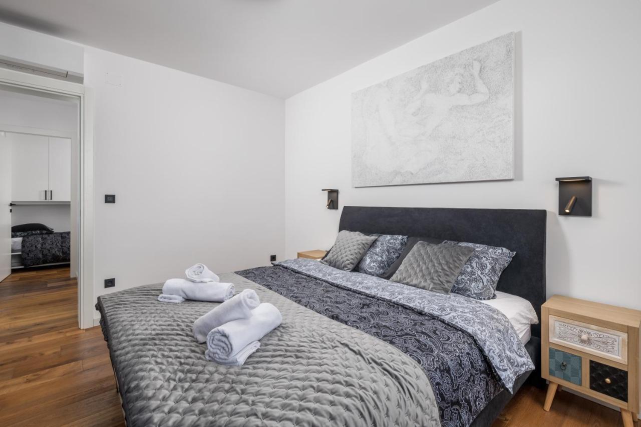 Aenei Delux Lägenhet Rijeka Exteriör bild